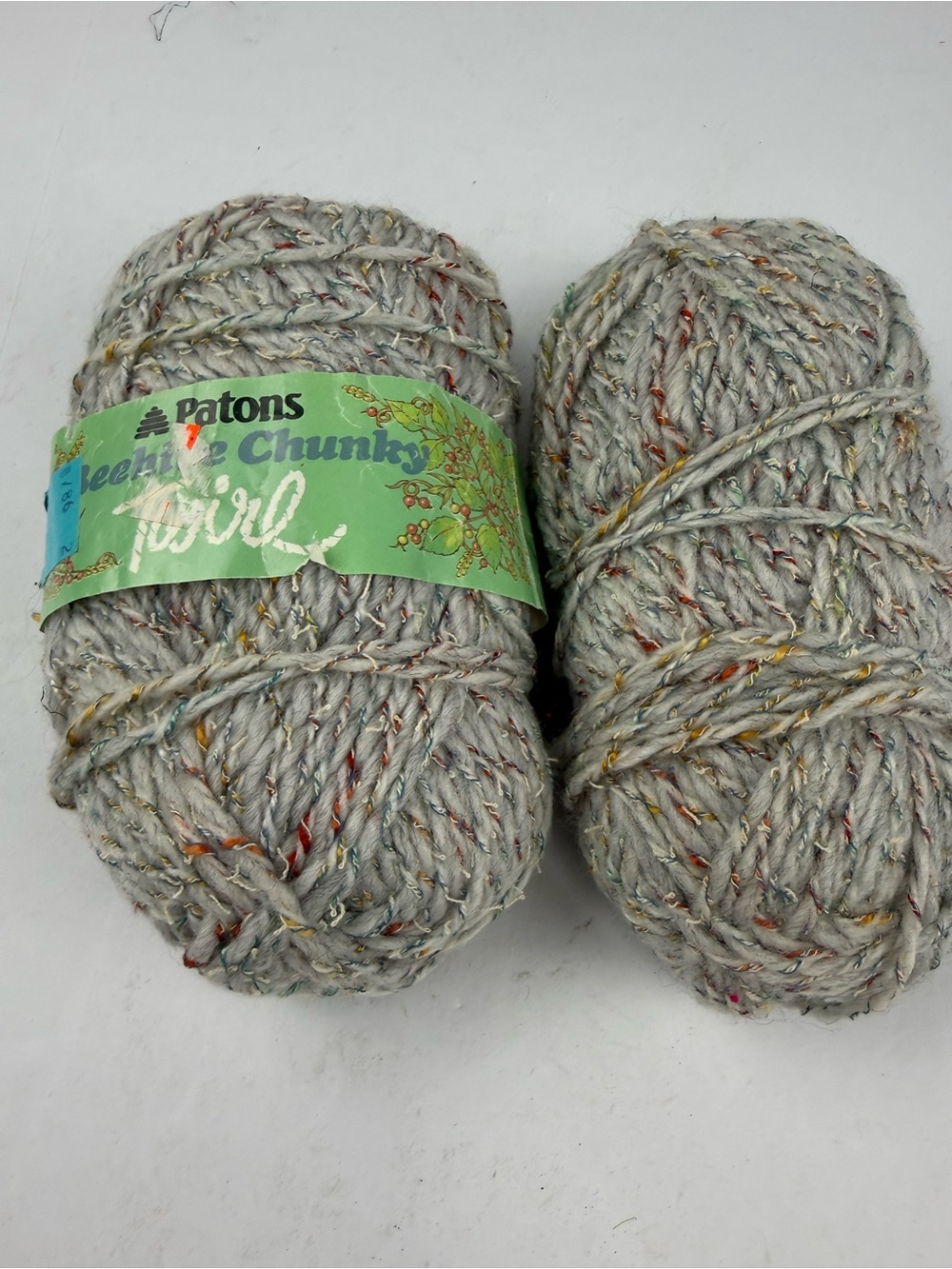 VTG Patons Beehive Chunky Twirl Yarn 2 Skein Courtelle Lot 66579 ONE MISSING TAG